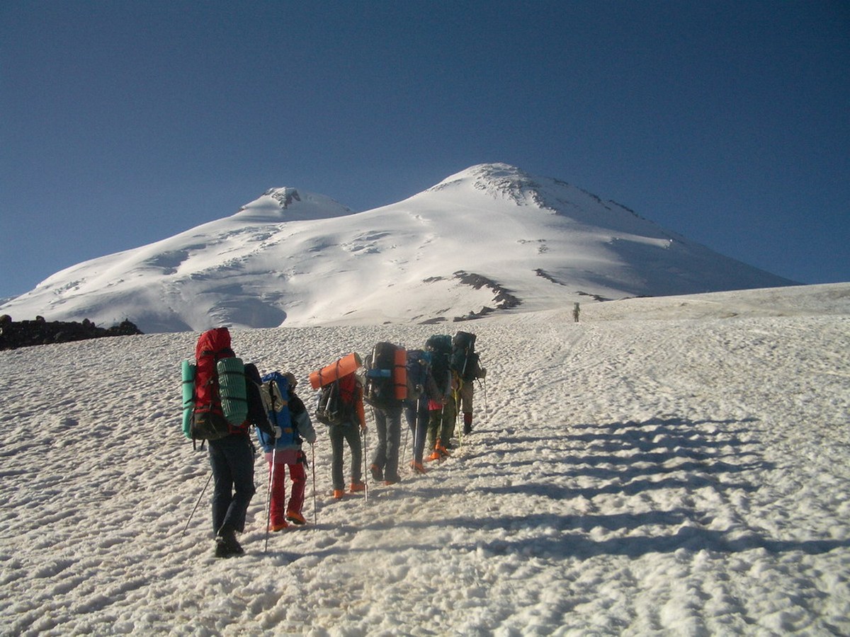 Восхождение на вулкан Эльбрус (5642 м)